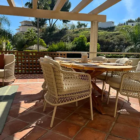 Luxury Διαμέρισμα *